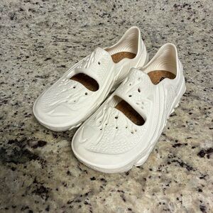 Nike ISPA Universal "Natural" Clogs